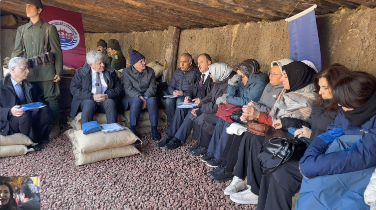 SBÜ Senatosu şehit düşen tıbbiyelilerin anısına tarihi siperlerde toplandı